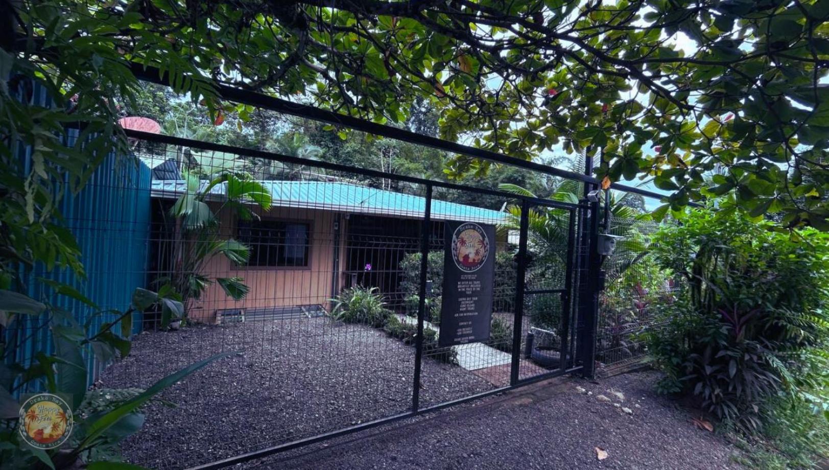 Hotel Casita Happy Feet And Tours Corcovado Drakes Bay Exterior foto
