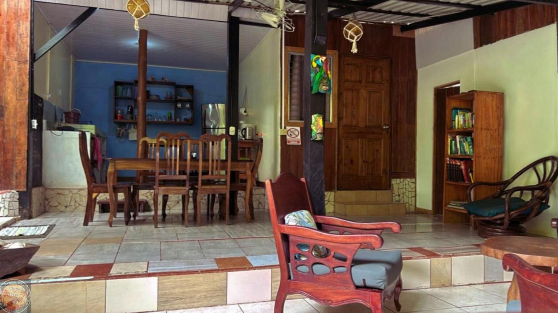 Hotel Casita Happy Feet And Tours Corcovado Drakes Bay Exterior foto